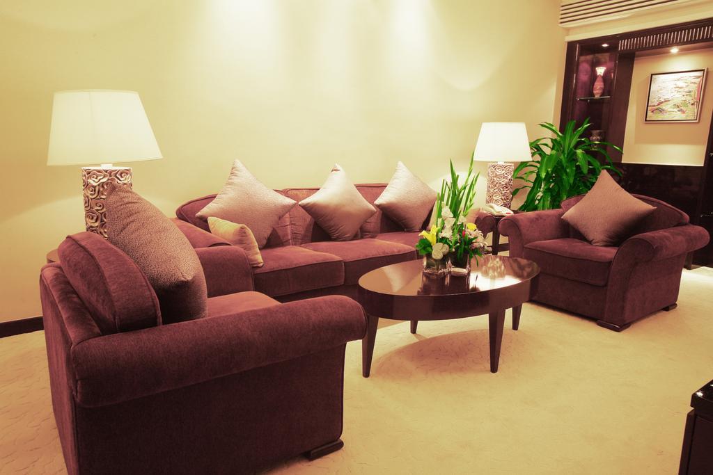 Tienyow Grand Hotel Haikou  Δωμάτιο φωτογραφία